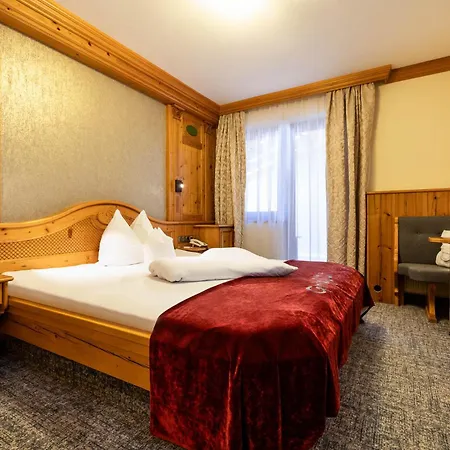 Hotel Alpenrose-2